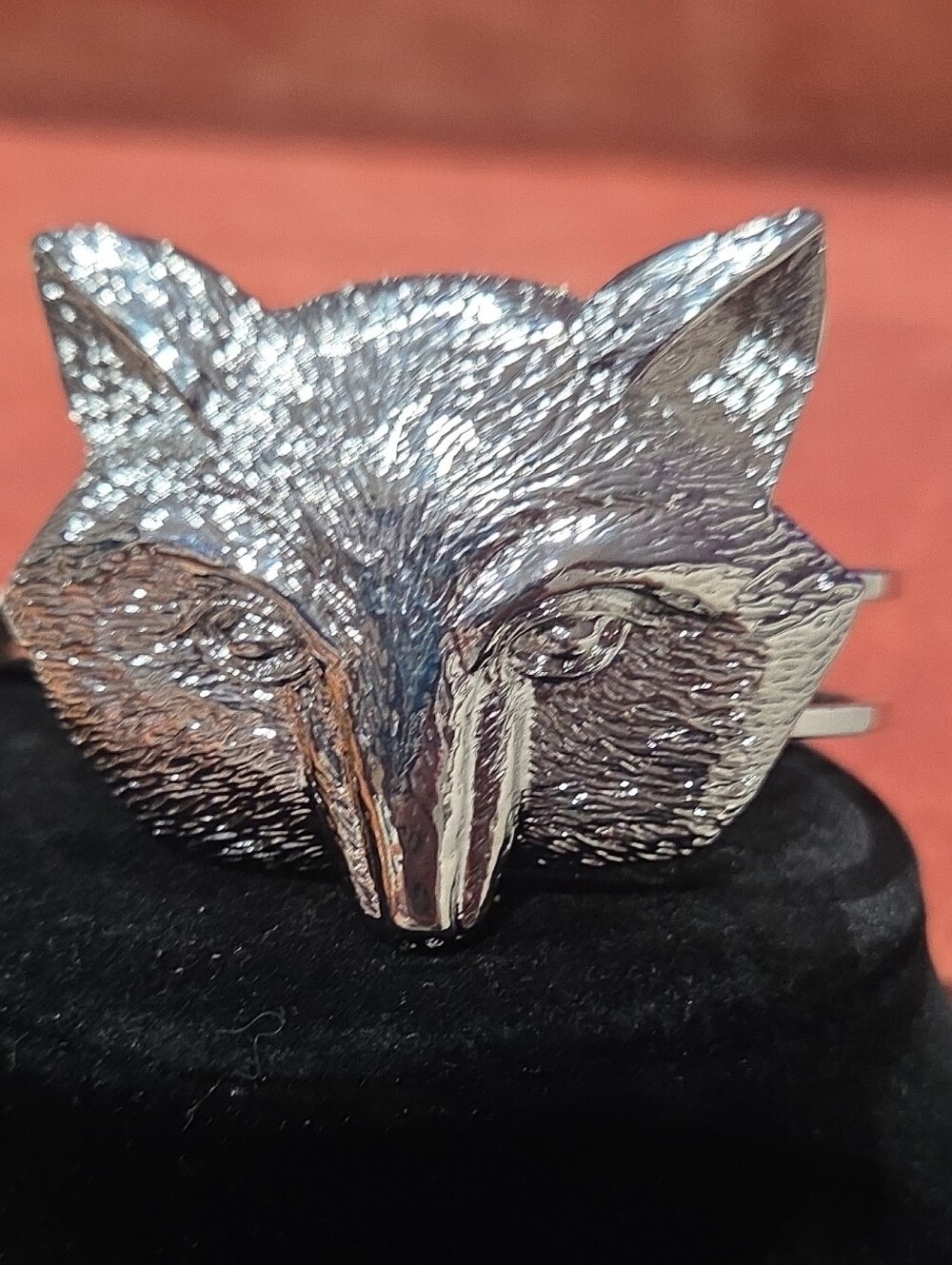 Dorothy Silver Tone Fox Head Hinged Cuff Bracelet Metal Animal Theme